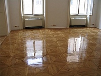 lepení dřevěné podlahy 4