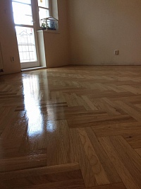 Leštěnka na parkety 8