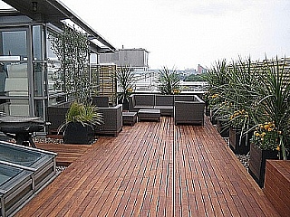 pokládka dřevěné terasy Praha