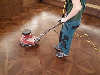 renovace dřevěných podlah 11